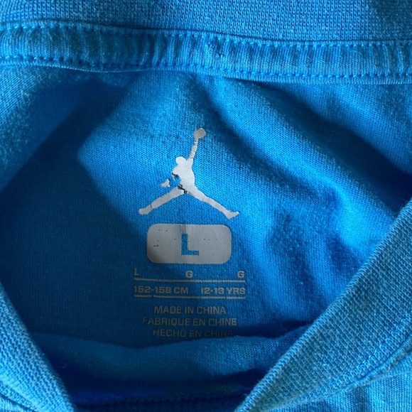Nike Jordan size large short sleeve Tee-Shirt - Picture 2 of 4